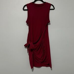 Elegant Red Sleeveless Dress